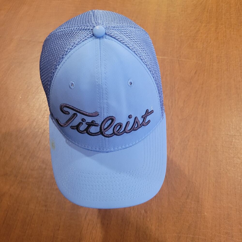 Titleist New Era Pro V1 FJ Golf Hat Cap Mesh Flex Fitted Size S/M Blue Dark Blue